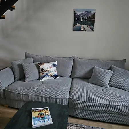 Im Zentrum Ulmerfelds * Ulmerfeld