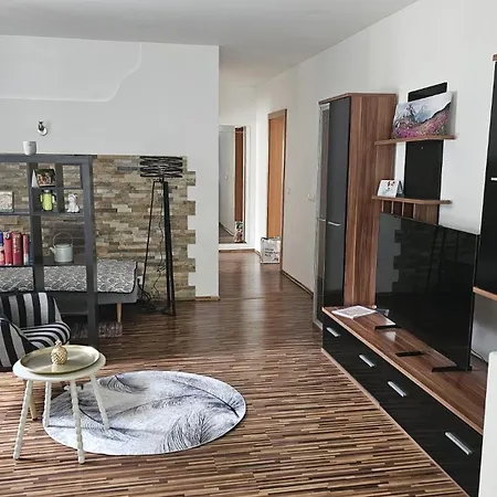 Im Zentrum Ulmerfelds