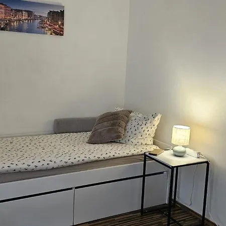 Im Zentrum Ulmerfelds Apartman Ulmerfeld